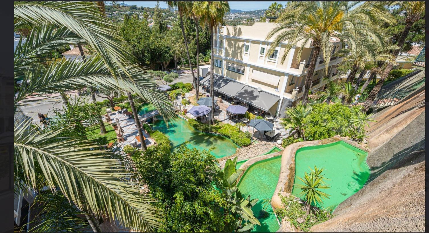 Villa in Nueva Andalucia - MH101L