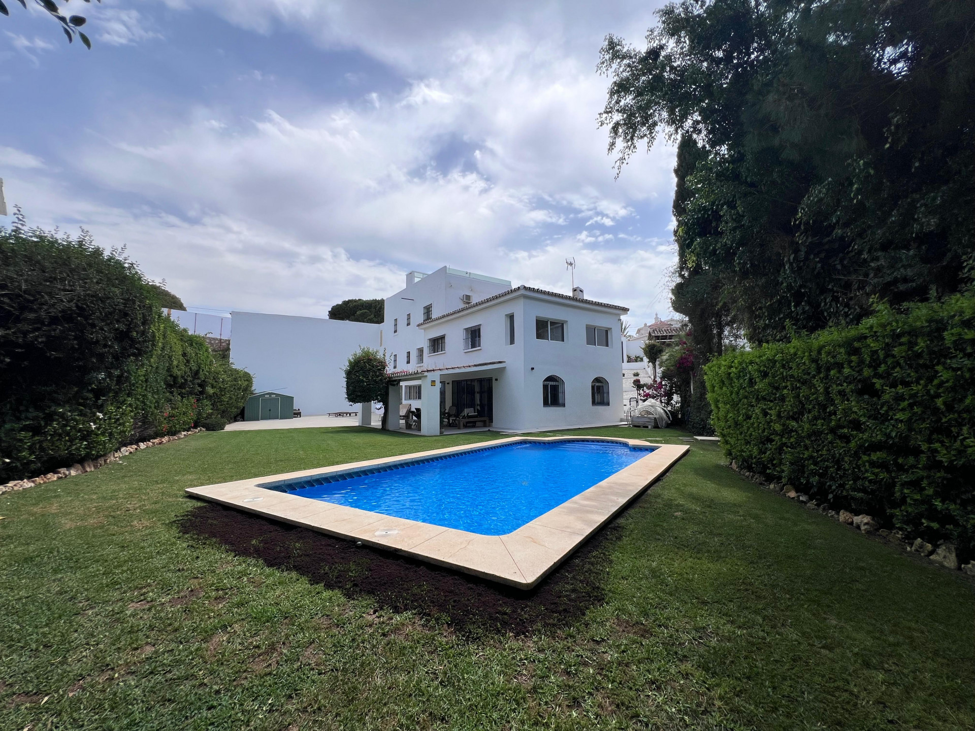 Villa in Elviria - MH153L