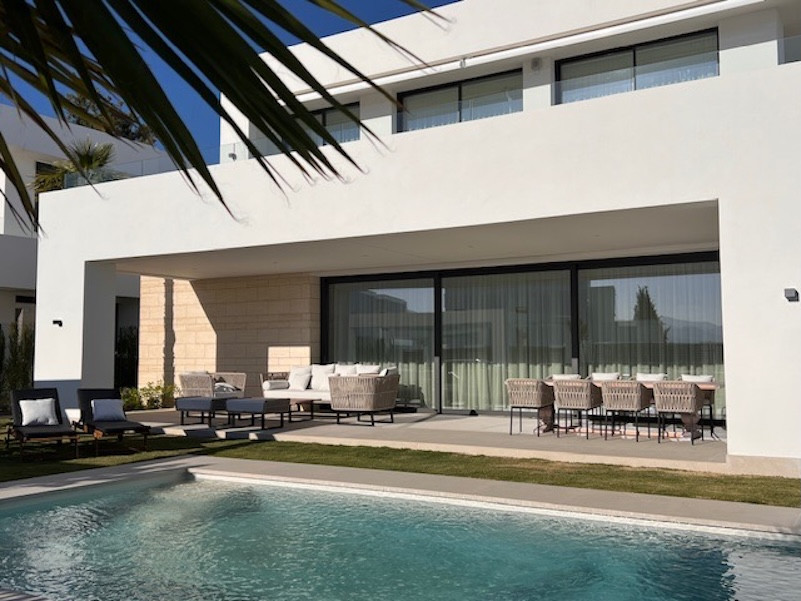 Villa in Marbella - MH182L