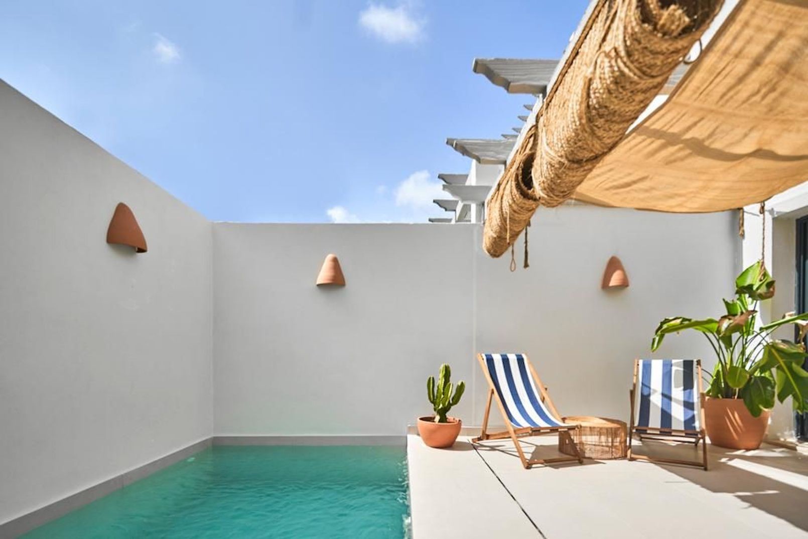 Townhouse in El Paraiso - PL2568