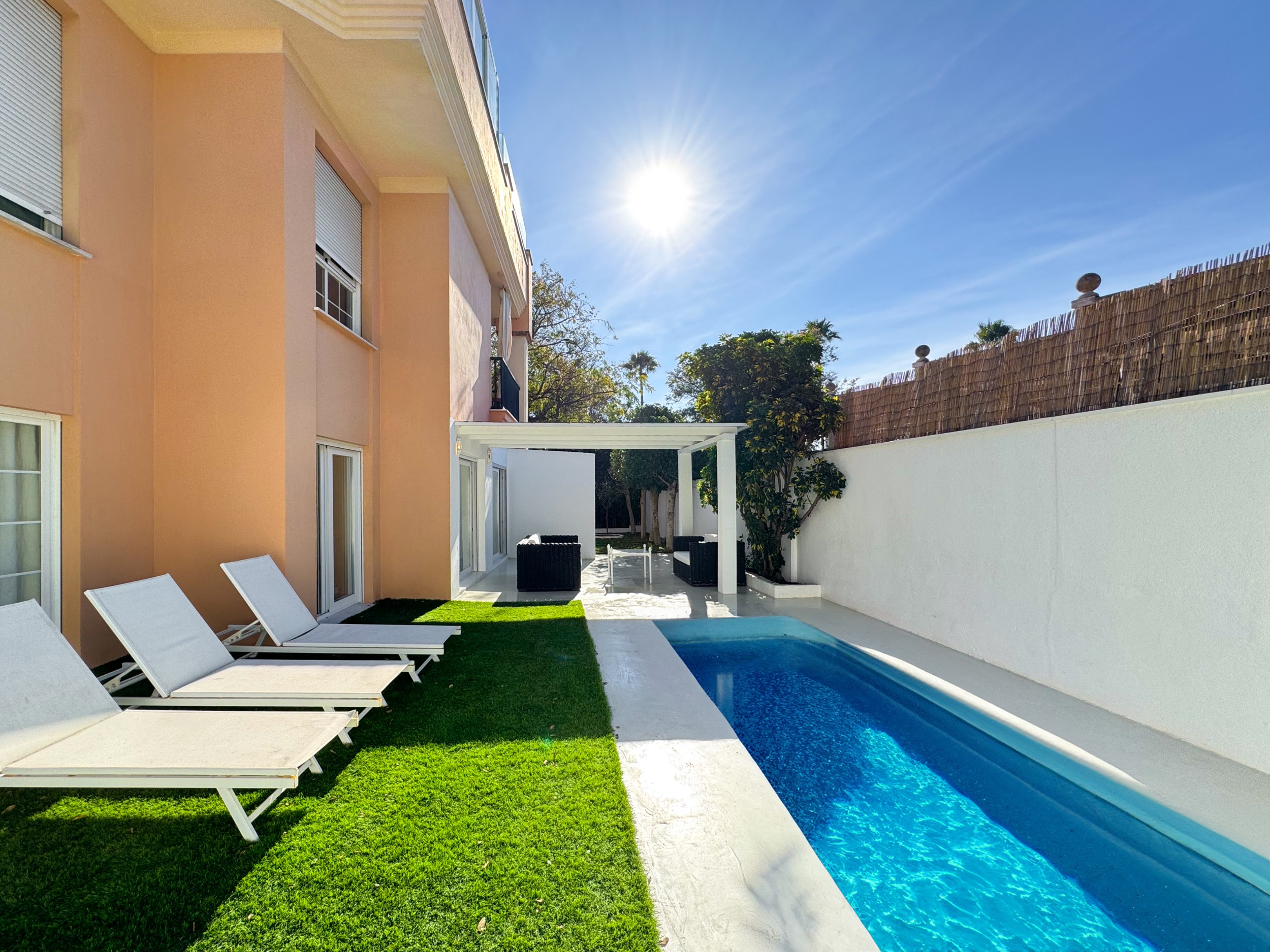 Apartment in Elviria - PL5513