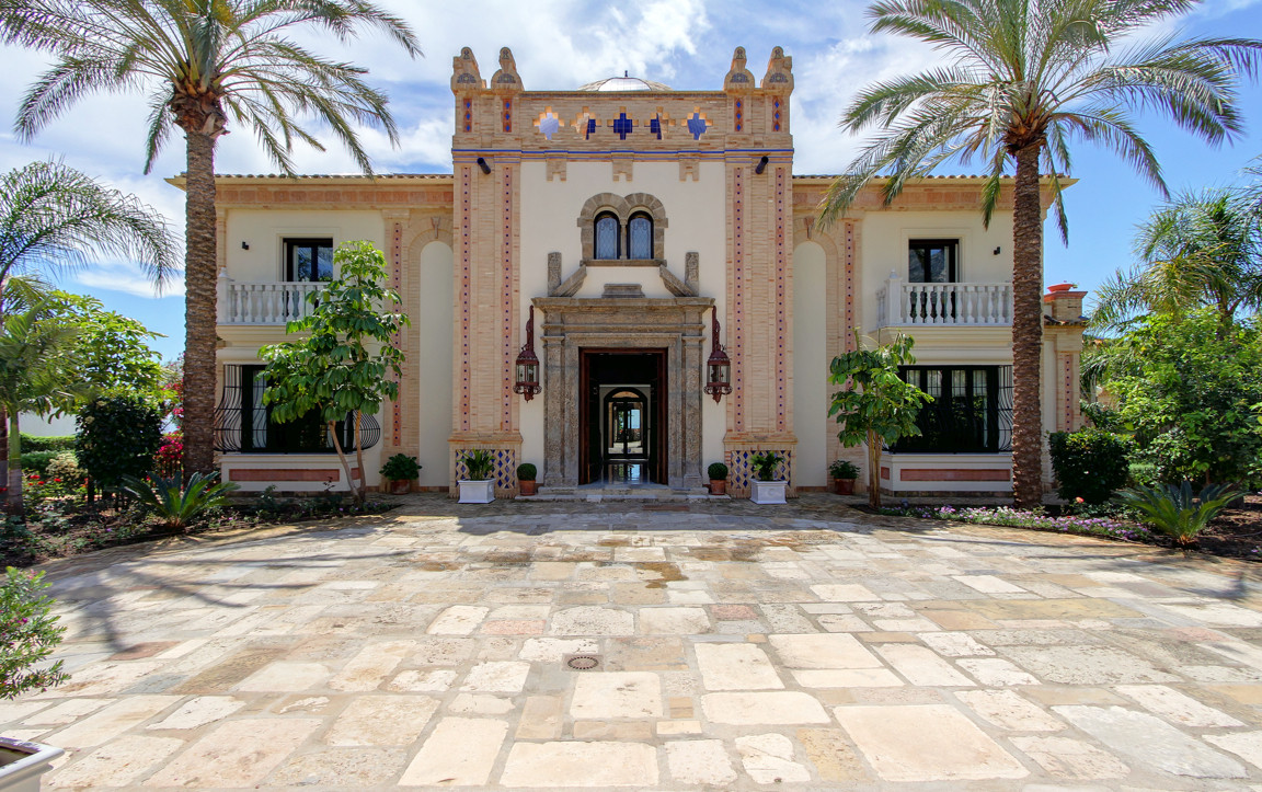 Villa in Marbella - R3041377-Rental