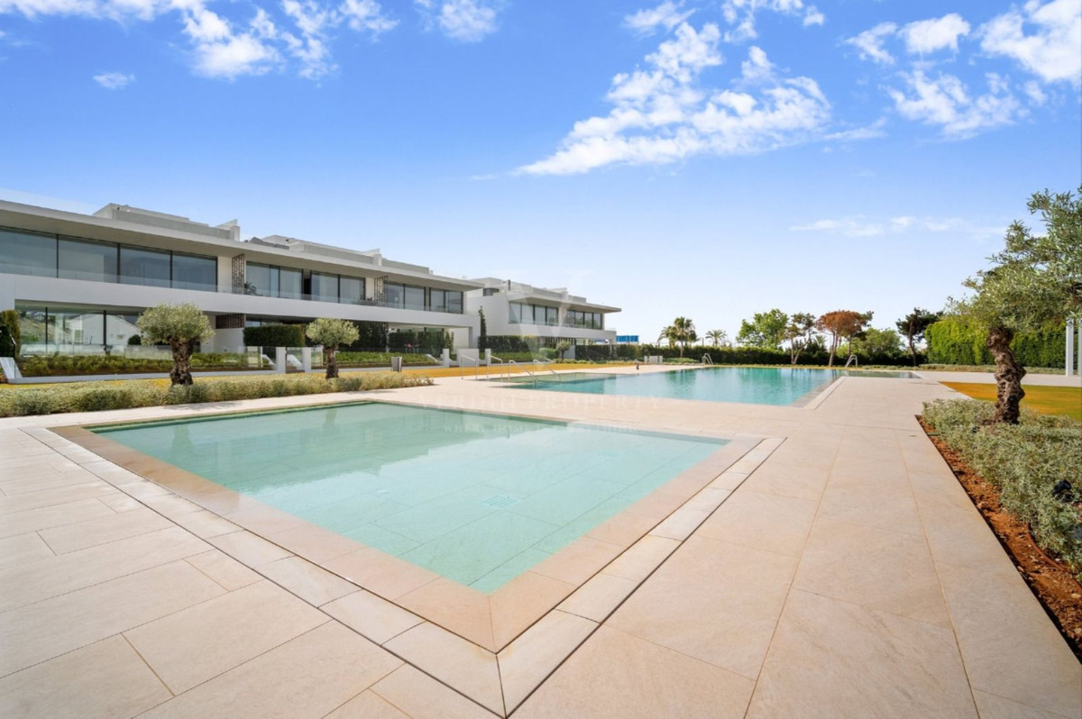 Villa in Marbella Golden Mile - R4760647