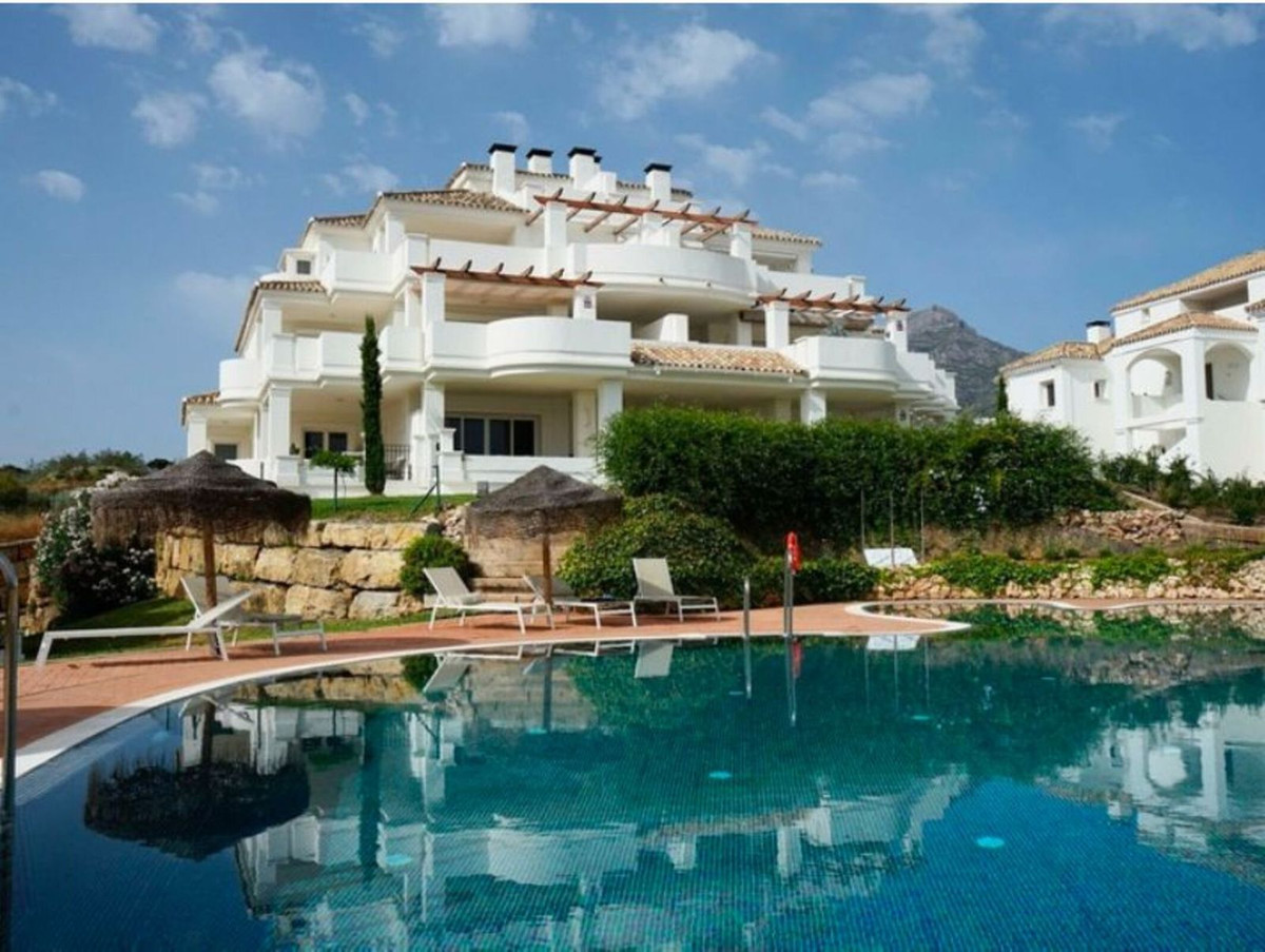 Apartment in Nueva Andalucia - R5185000-Rental