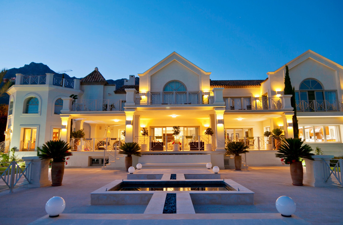 Villa in Sierra Blanca - R5256379-Rental