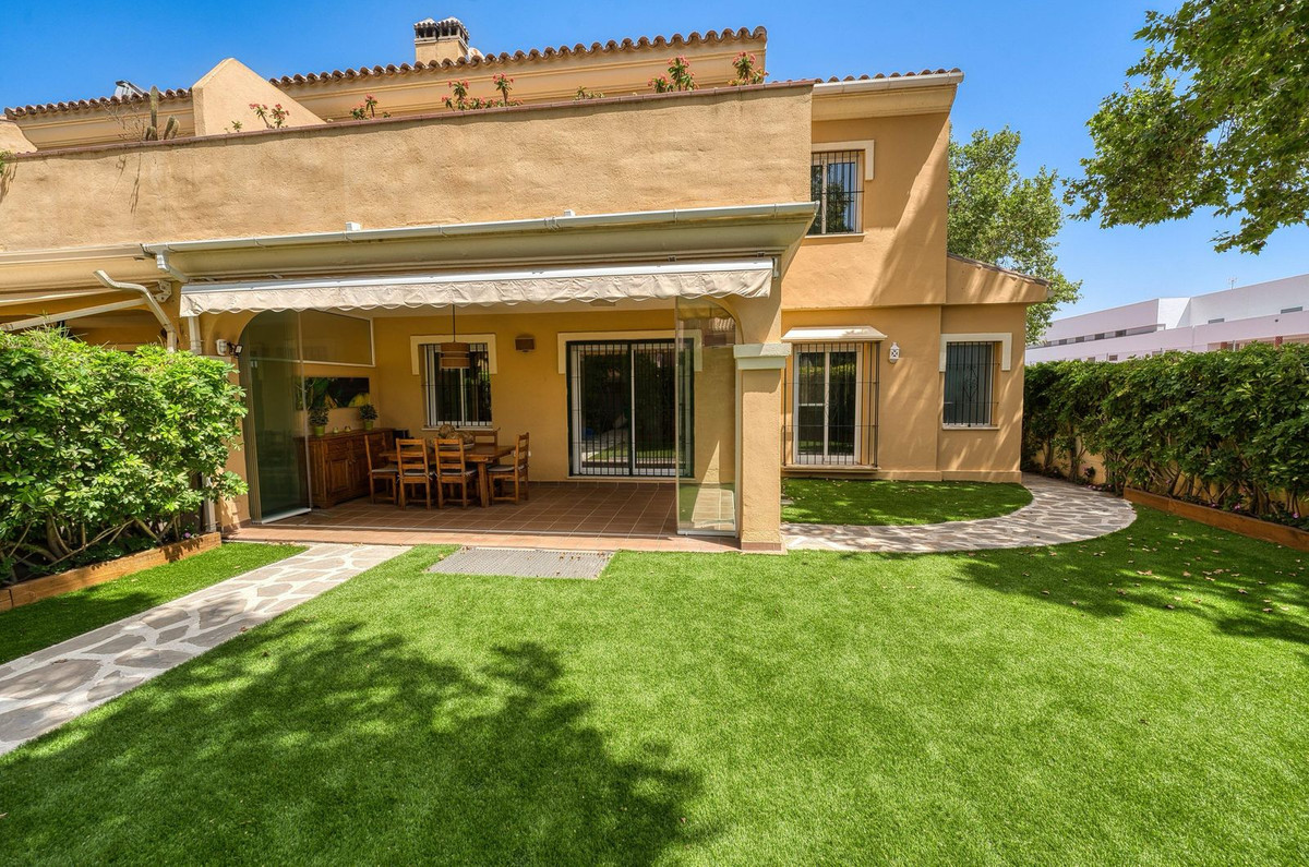 Townhouse in Elviria - R5291866-Rental