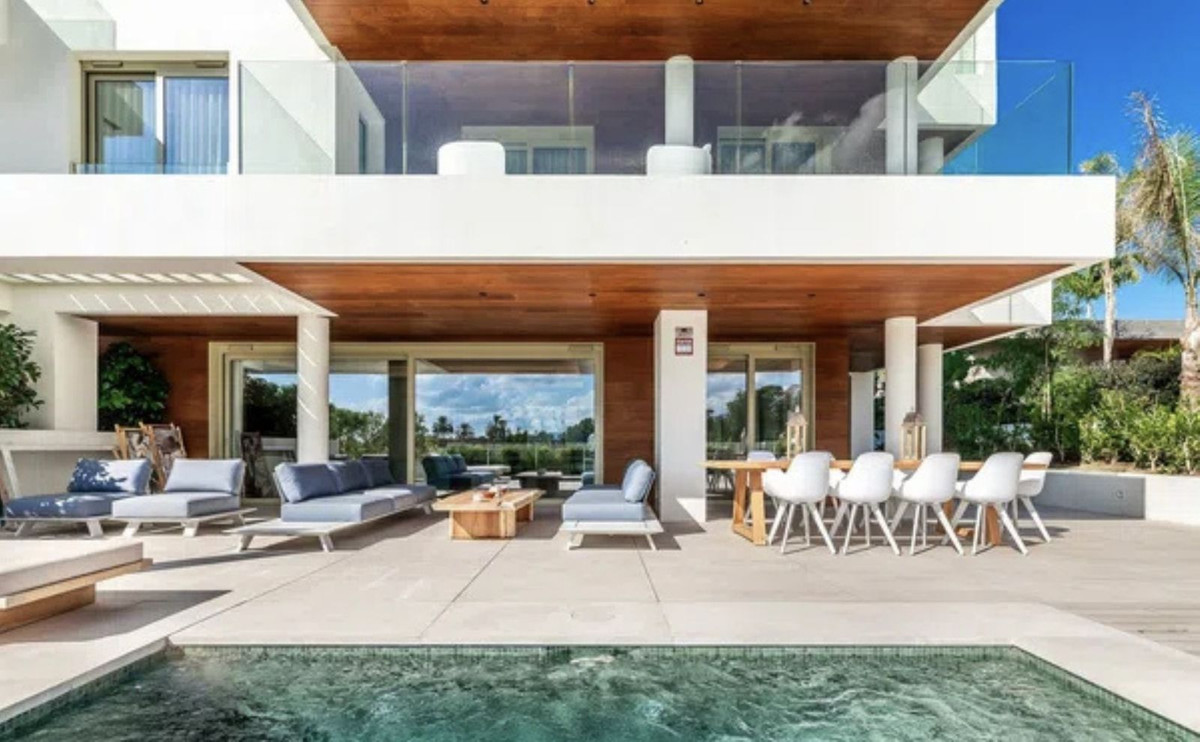 Townhouse in Marbella Golden Mile - R5292154-Rental