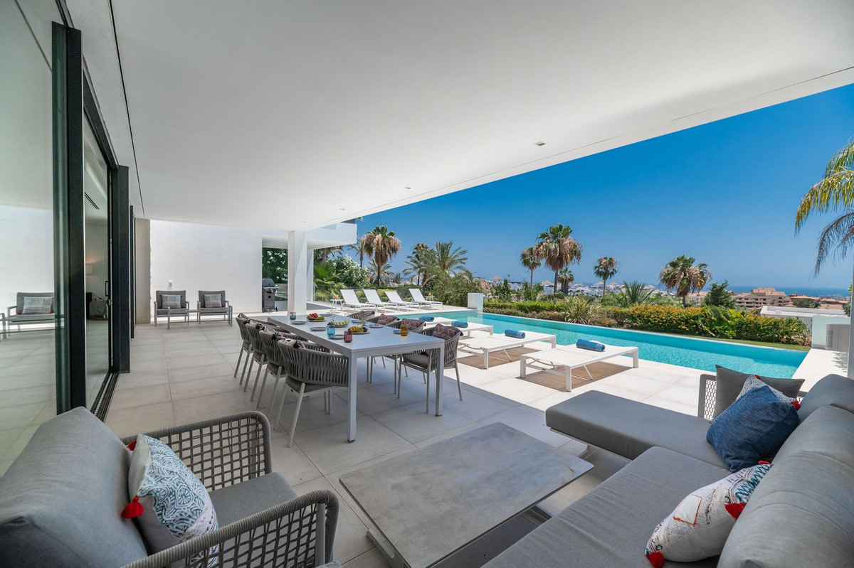 Villa in Benahavis - R5304556