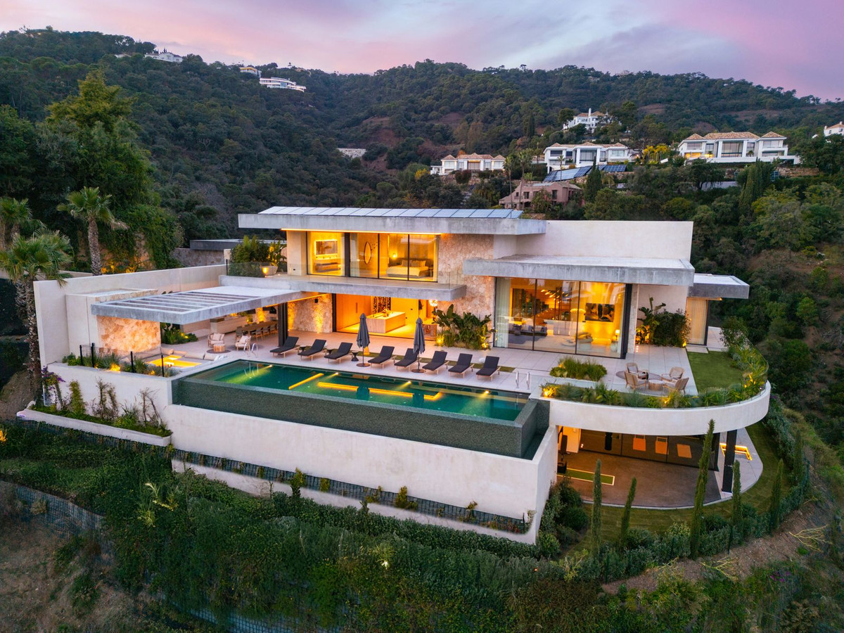 Villa in Benahavis - R5314939