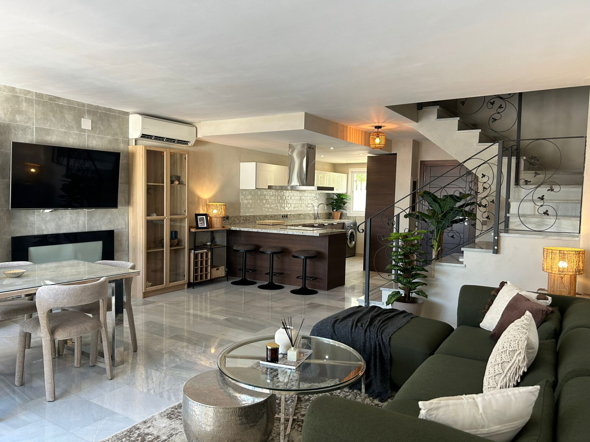 Townhouse in Nueva Andalucia - mh234L